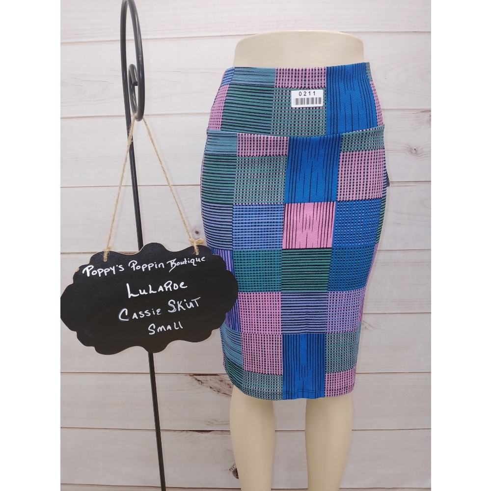 Pencil Skirt, Lularoe Cassie, Small
